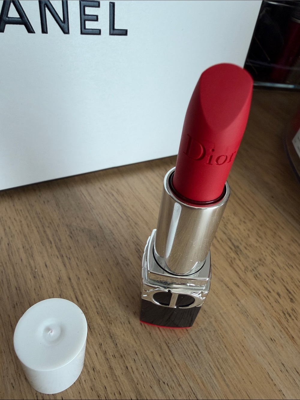 Dior matte Lipstick - Strong Red
